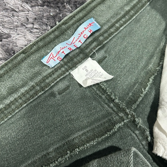 green pants - Picture 3 of 3